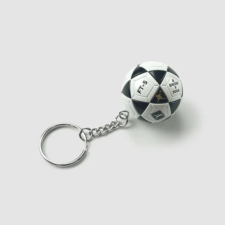 Chaveiro Bola de Futevôlei FT-5 Preto e Branco Mikasa